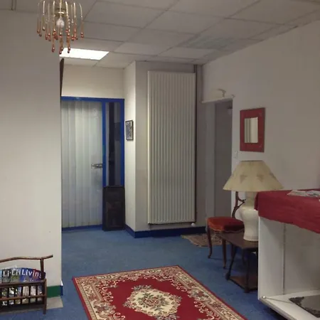 Riverside Studio * Montmorillon